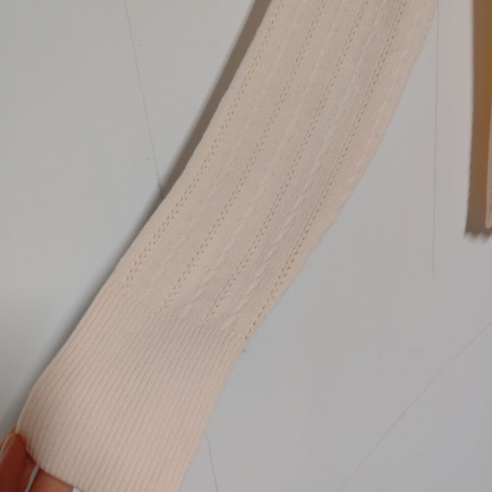 Lands End peachy cable knit cardigan with satin trim size S - Picture 4 of 9
